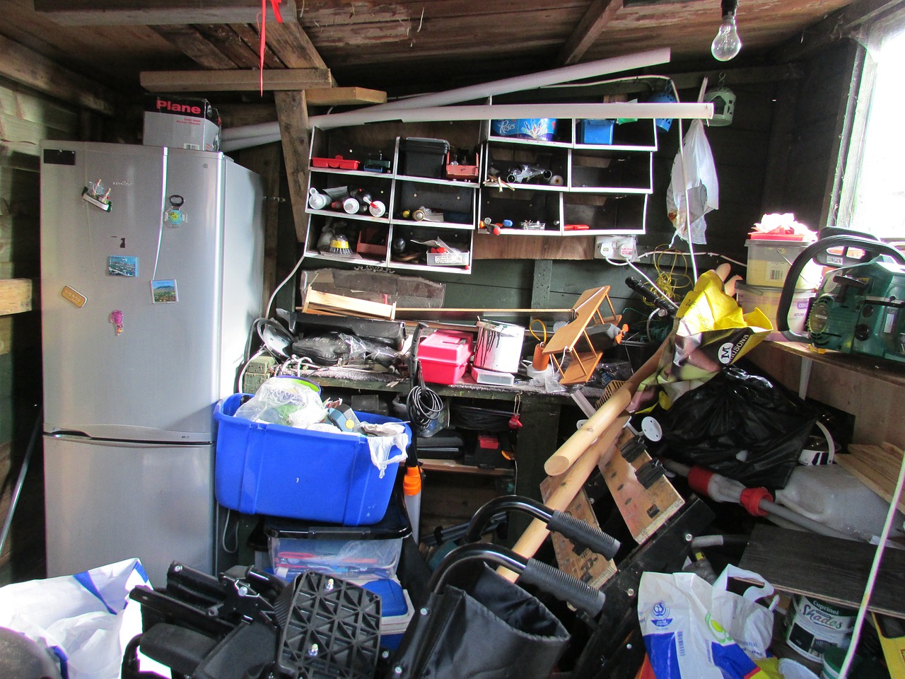 clutter-360058_1280.jpg